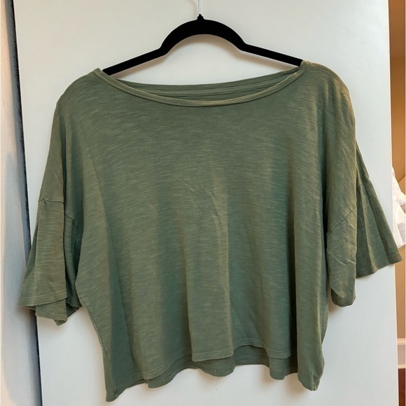 American Eagle Outfitters Tops - American Eagle Green Cropped Oversized Short Sleeve Top